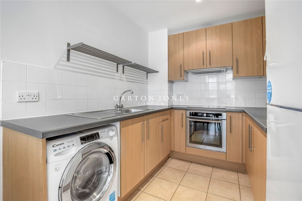 Property photo 3 of 15 Picture No. 28