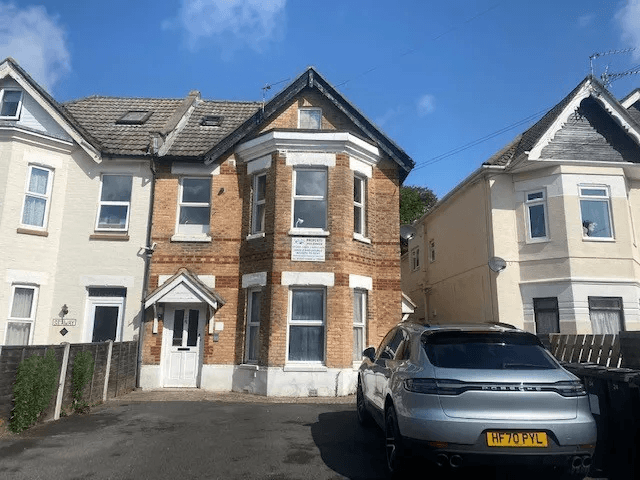 Property photo 1 of 5 Studio To Rent Westby Road, Bournemouth Bh5
