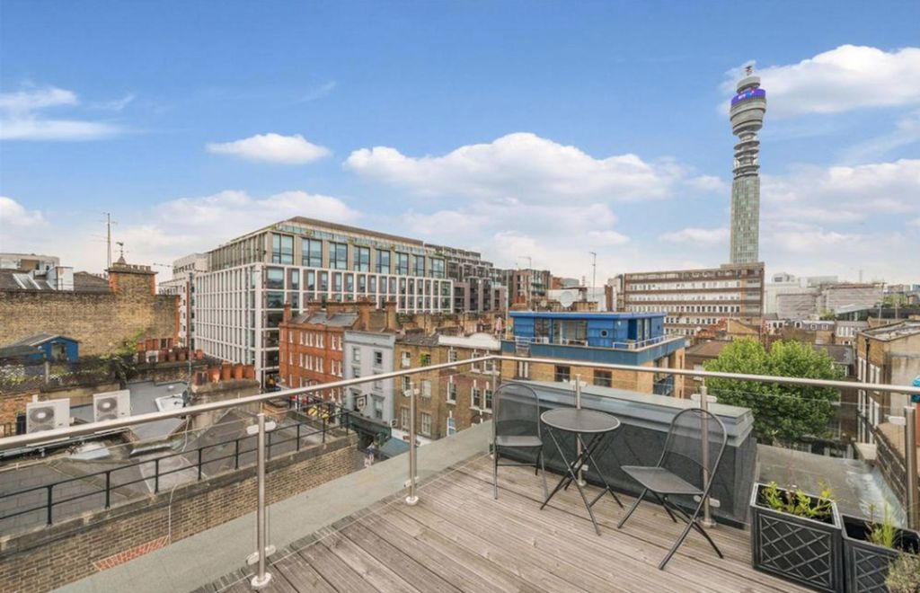 Property photo 2 of 8