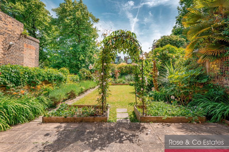 Property photo 1 of 13 Photo 1