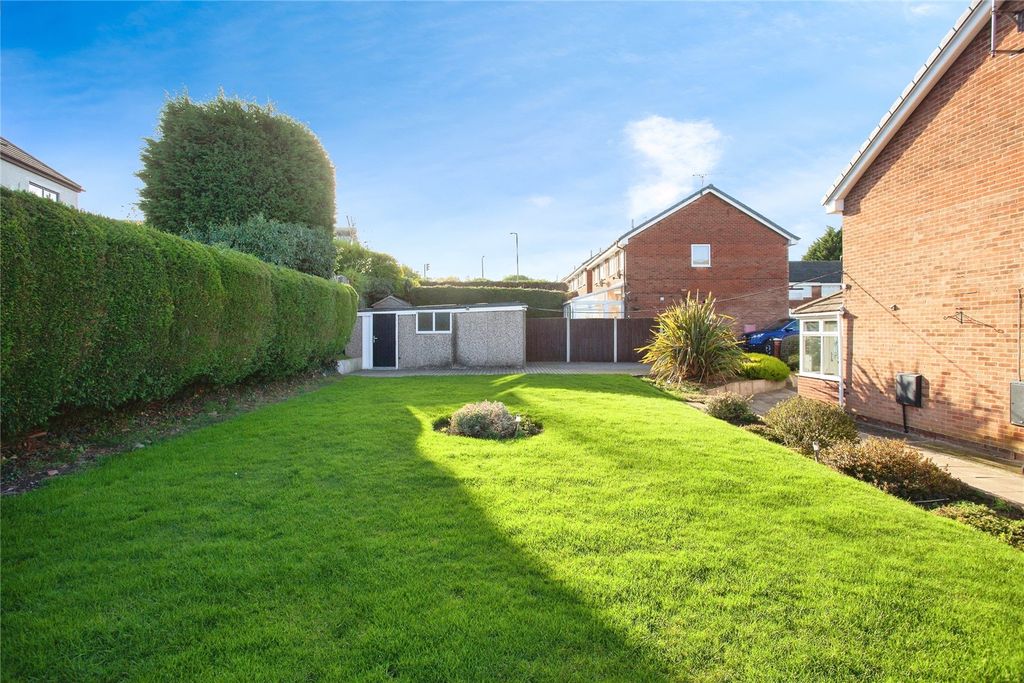 Property photo 3 of 22 Picture No. 06