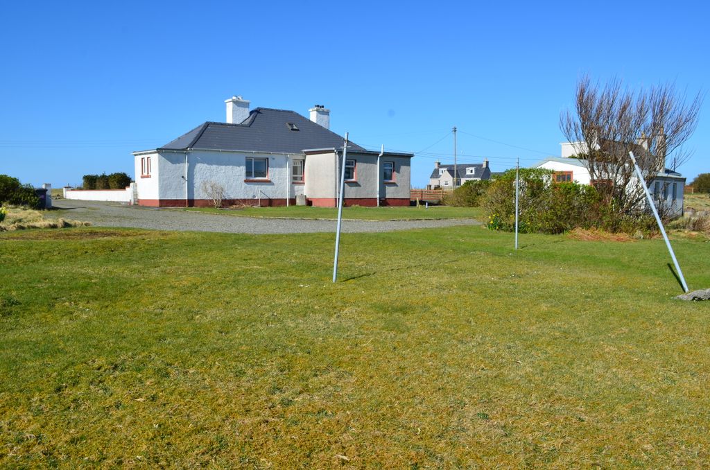 Additional image 9 of 4 bed detached house for saleCross Skigersta Road, Ness HS2