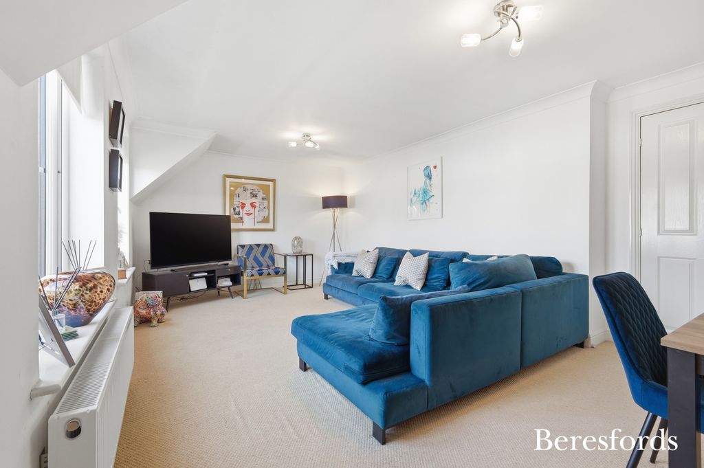 Property photo 3 of 15 Picture No. 10