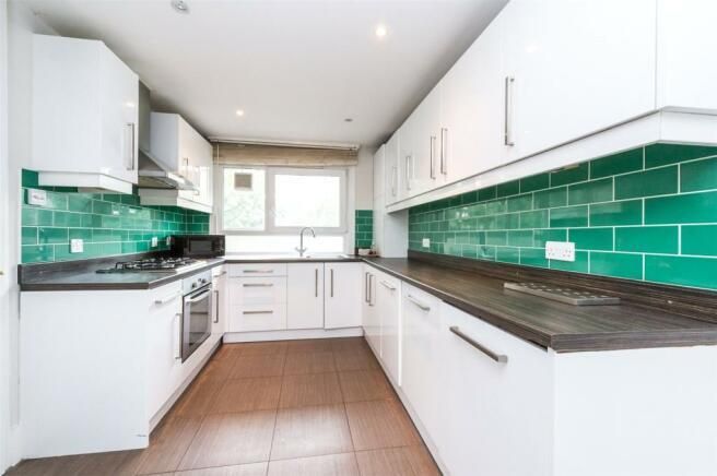 Property photo 2 of 7