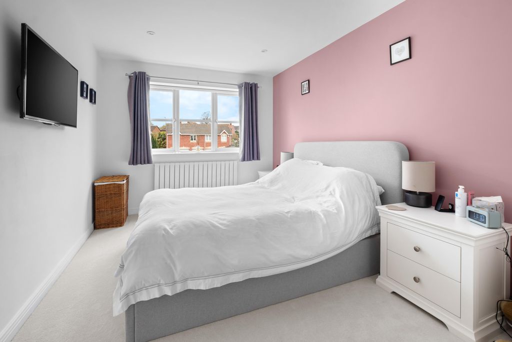 Property photo 3 of 28 Dscf0107