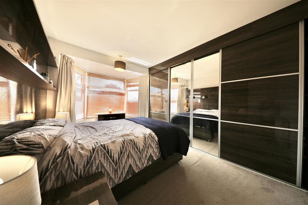 Property photo 3 of 40 0A4A3171.Jpg