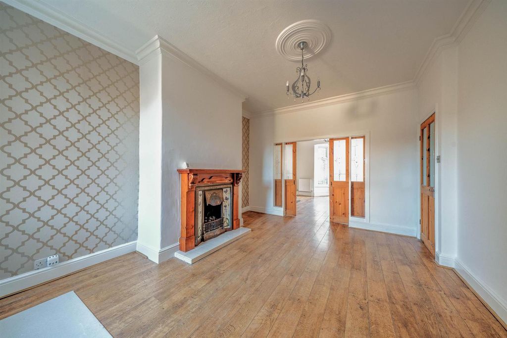 Property photo 2 of 23 20251203-Dsc01515_6_7_8_9.Jpg