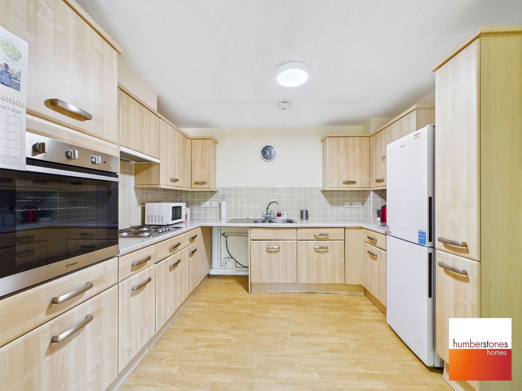 Property photo 3 of 29