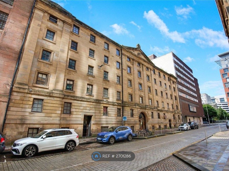 Property photo 1 of 11