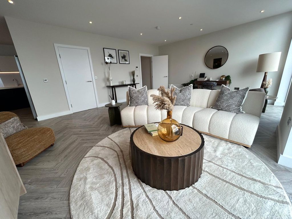 Property photo 3 of 12 Picture No. 03