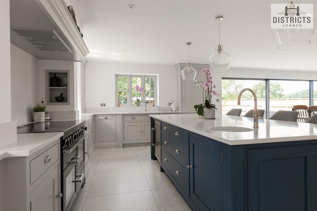 Property photo 3 of 14 Wm (4).Jpg