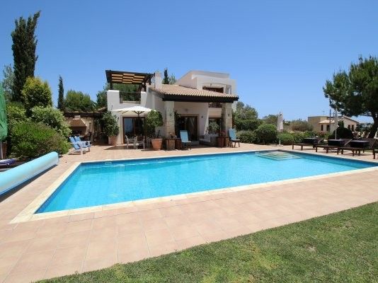 Property photo 1 of 34