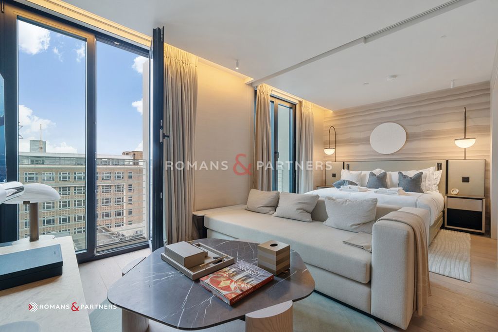 Property photo 1 of 25