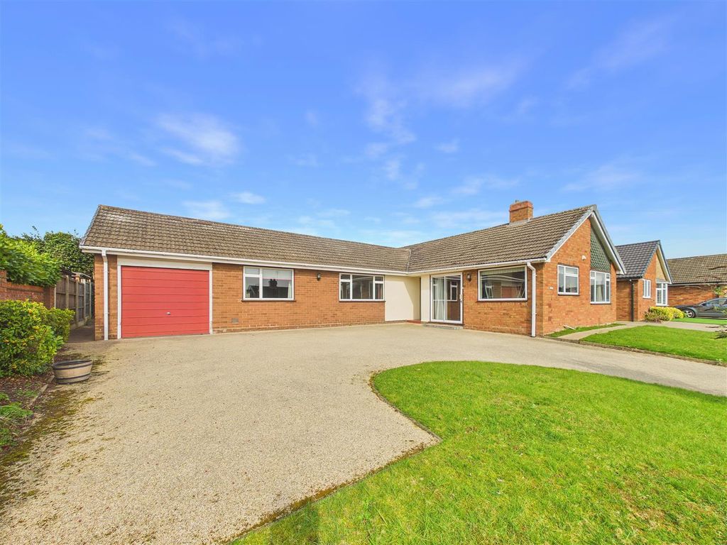 Property photo 1 of 11 Cam01407G0-Pr0138-Still011.Jpg