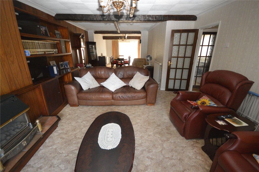 Property photo 3 of 14 Picture No. 23