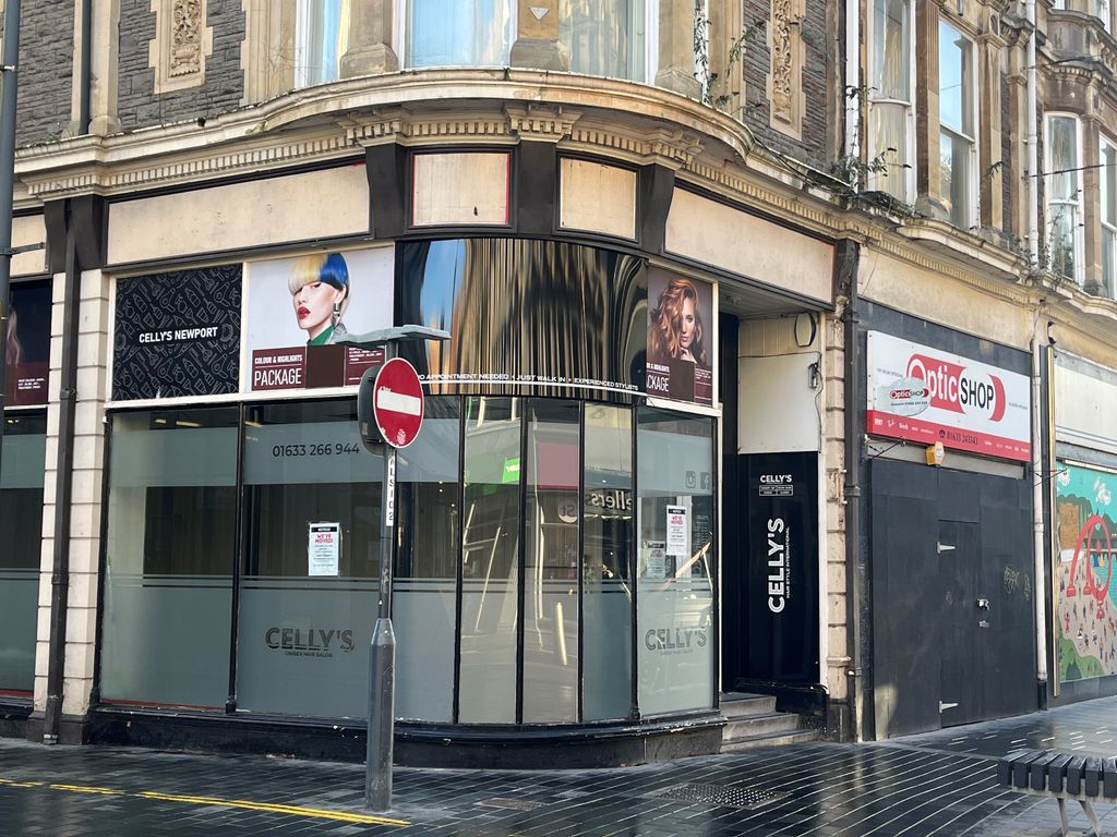 Property photo 2 of 6