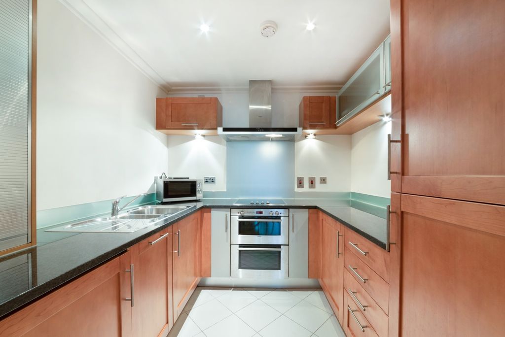 Property photo 3 of 12 Living