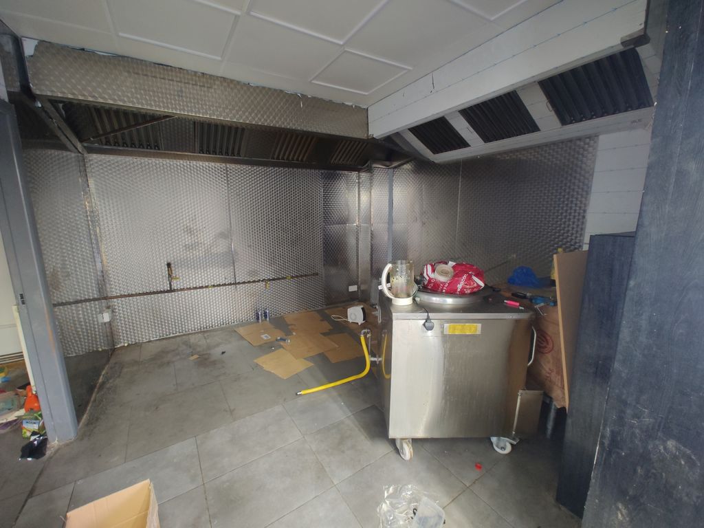 Property photo 2 of 11 Gallery