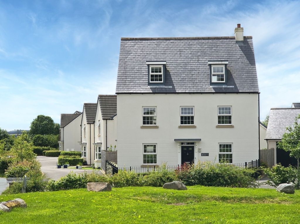Property photo 1 of 25 5236680