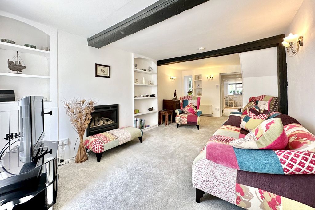 Property photo 3 of 15 Picture No. 08