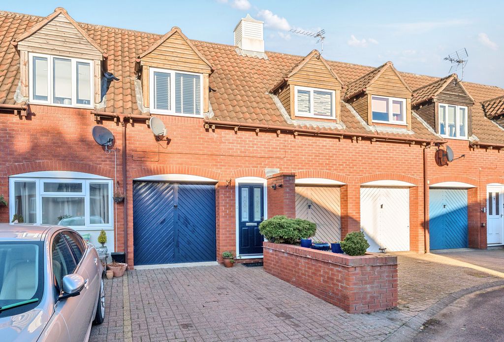 Property photo 1 of 8 1394203-14-695Bef...