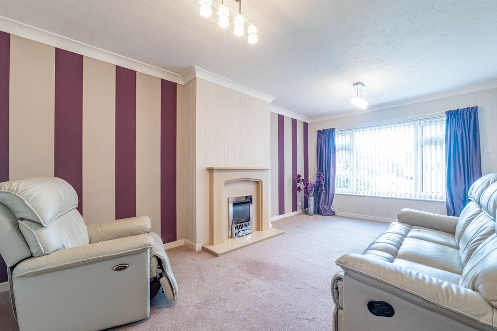 Property photo 2 of 8 Living Room