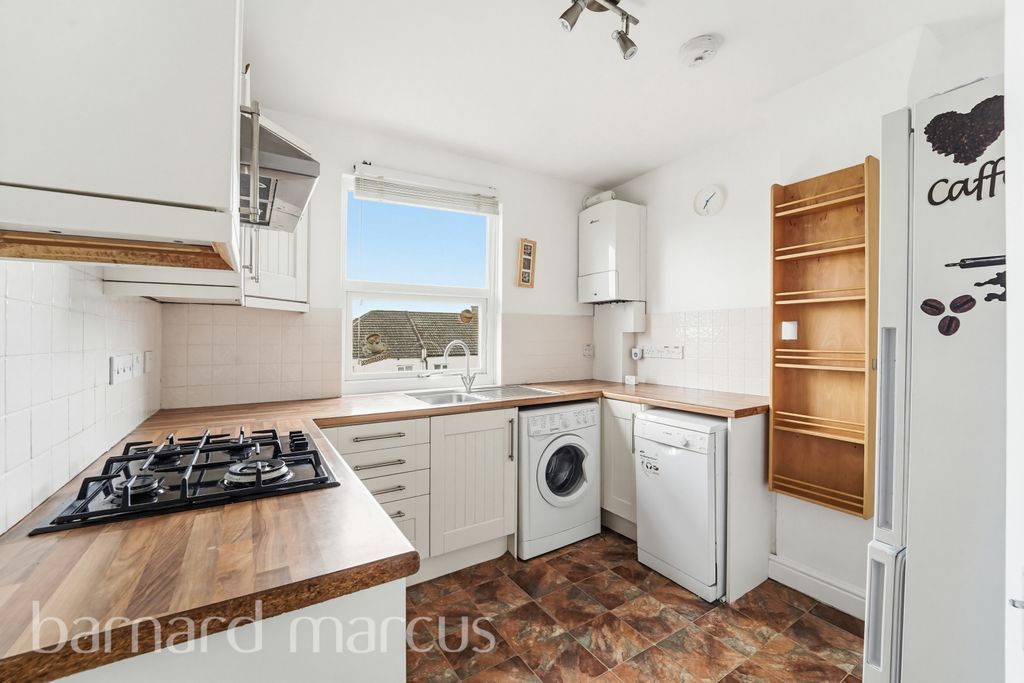 Property photo 2 of 7 Image