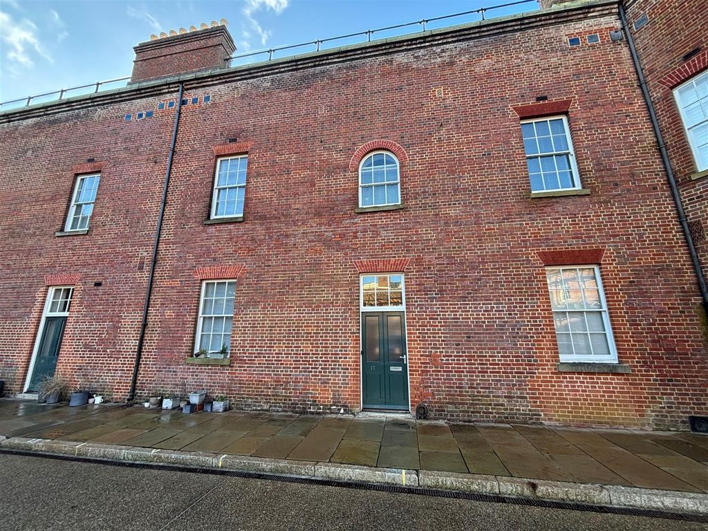 Property photo 1 of 23 Front