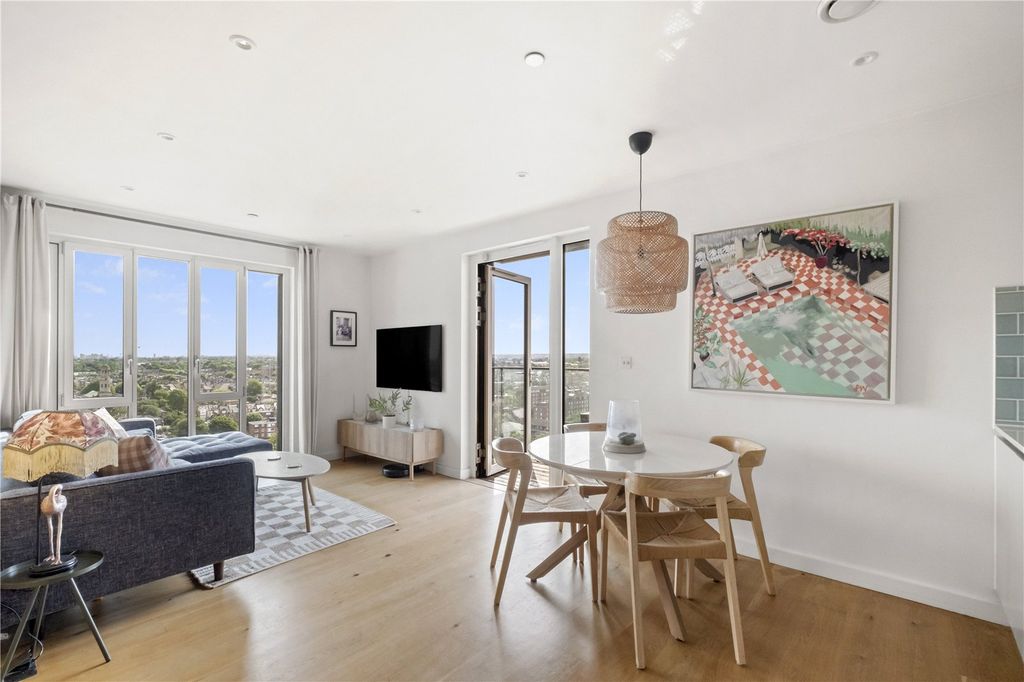 Property photo 1 of 14 Reception Room