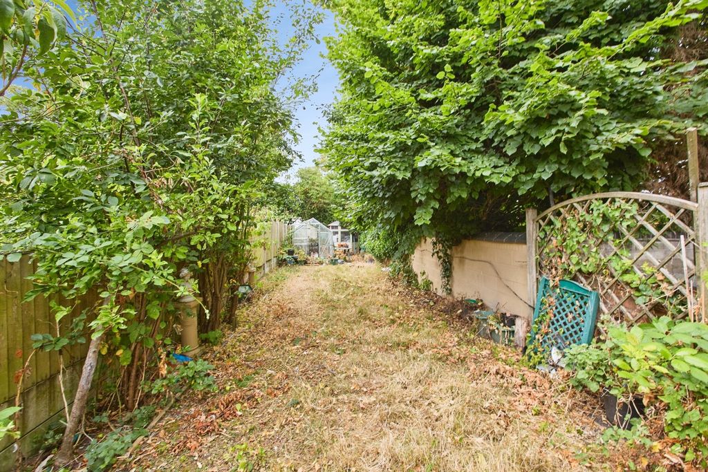 Property photo 2 of 18 Pbox-Img.Jpg