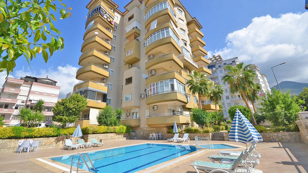 Property photo 1 of 39