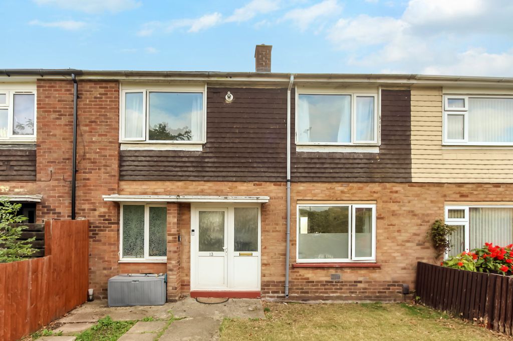 Property photo 1 of 9 Front