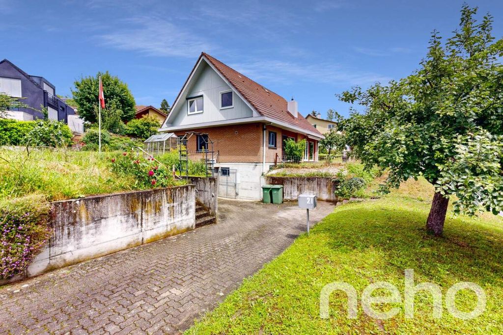 Property photo 1 of 13
