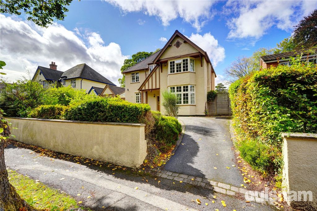 Property photo 1 of 36 Picture No. 05