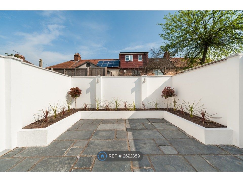 Property photo 3 of 17 Back Garden