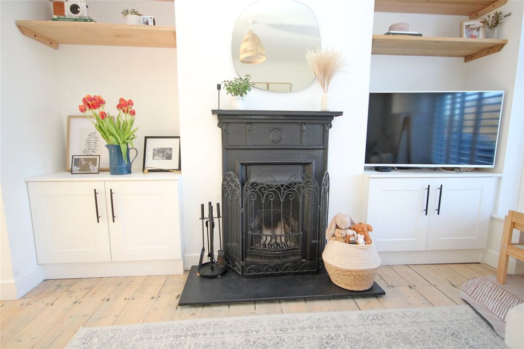 Property photo 3 of 14 Picture No. 13