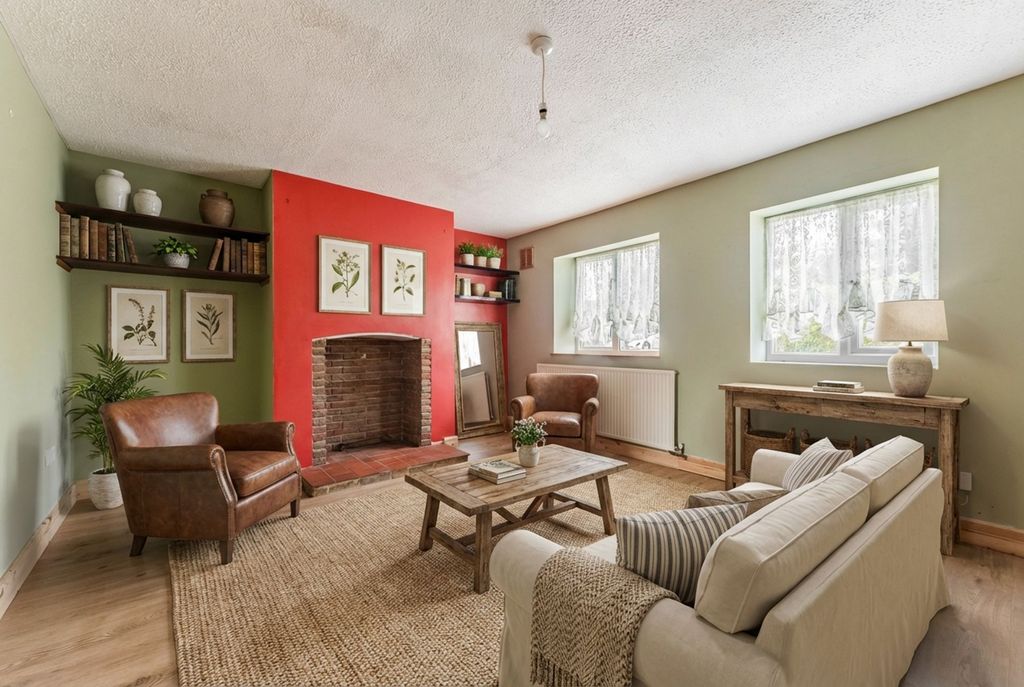 Property photo 3 of 18