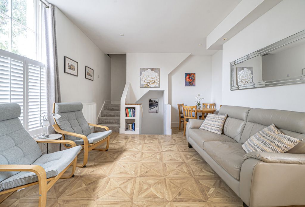 Property photo 3 of 9 1458721-15-6A0346...