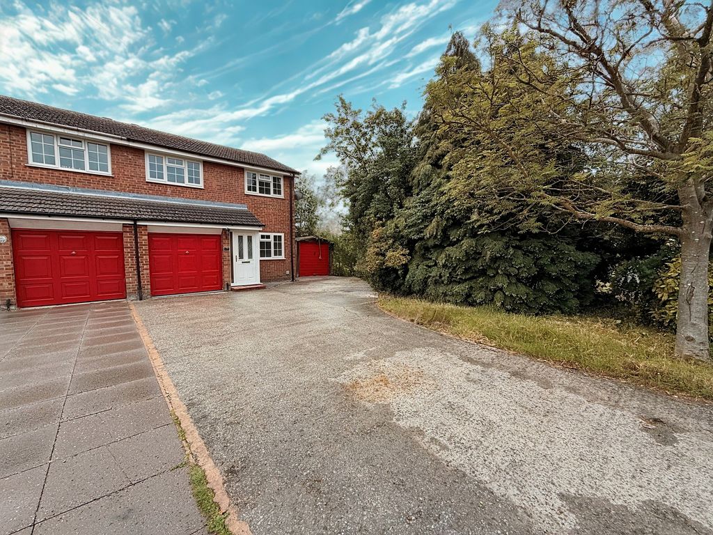 Property photo 1 of 4