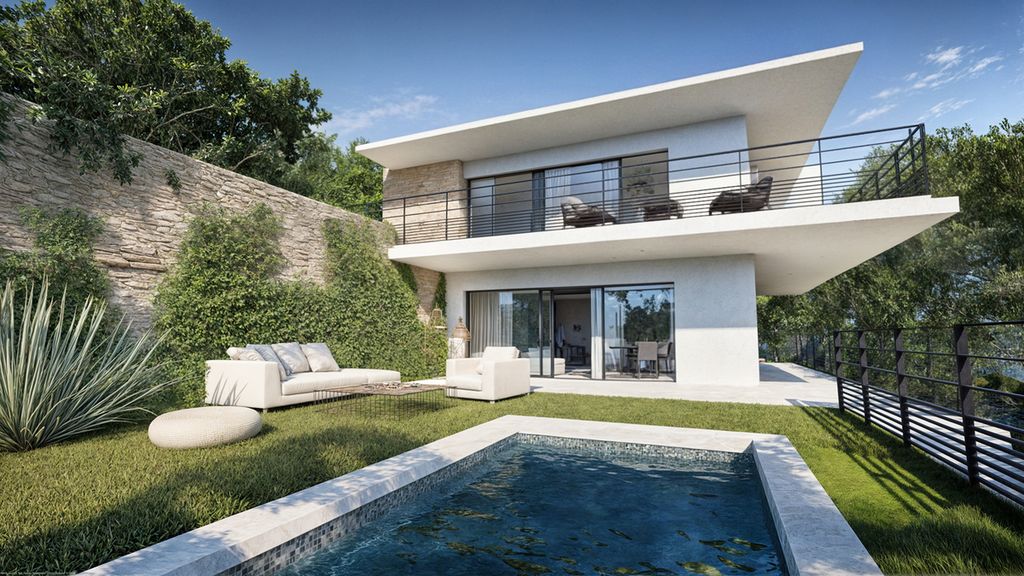 Property photo 3 of 3