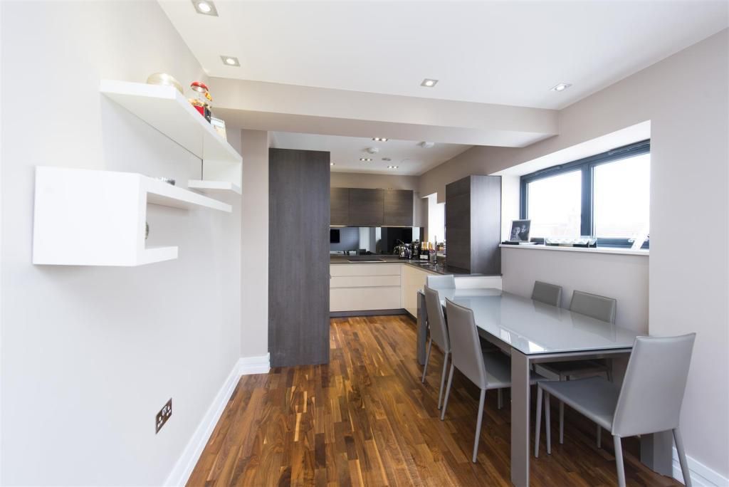 Property photo 3 of 9 3.Jpg