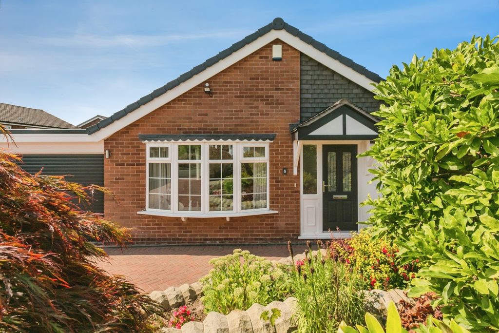Property photo 1 of 18 Pbox-Img.Jpg