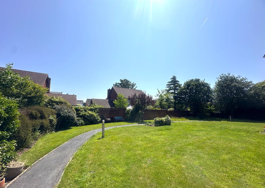 Property photo 2 of 15