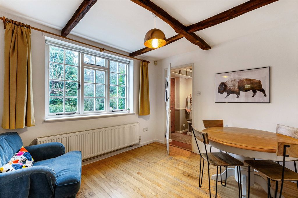 Property photo 3 of 16 Picture No. 28