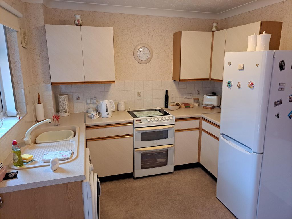 Property photo 3 of 9