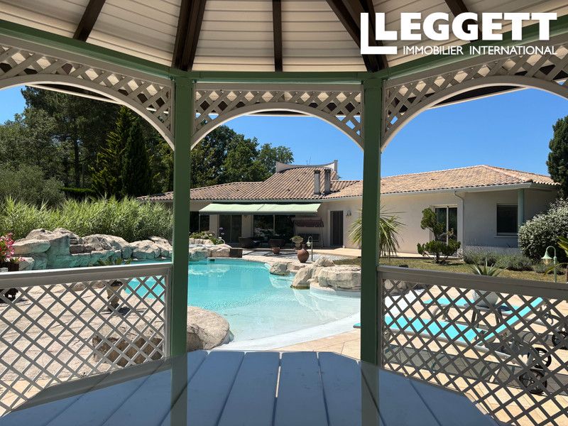 Property photo 3 of 10