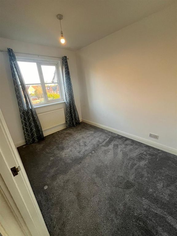 Property photo 2 of 11 B56E212c-d754-4F60-8339-6A4Eeef256A7.Jpg