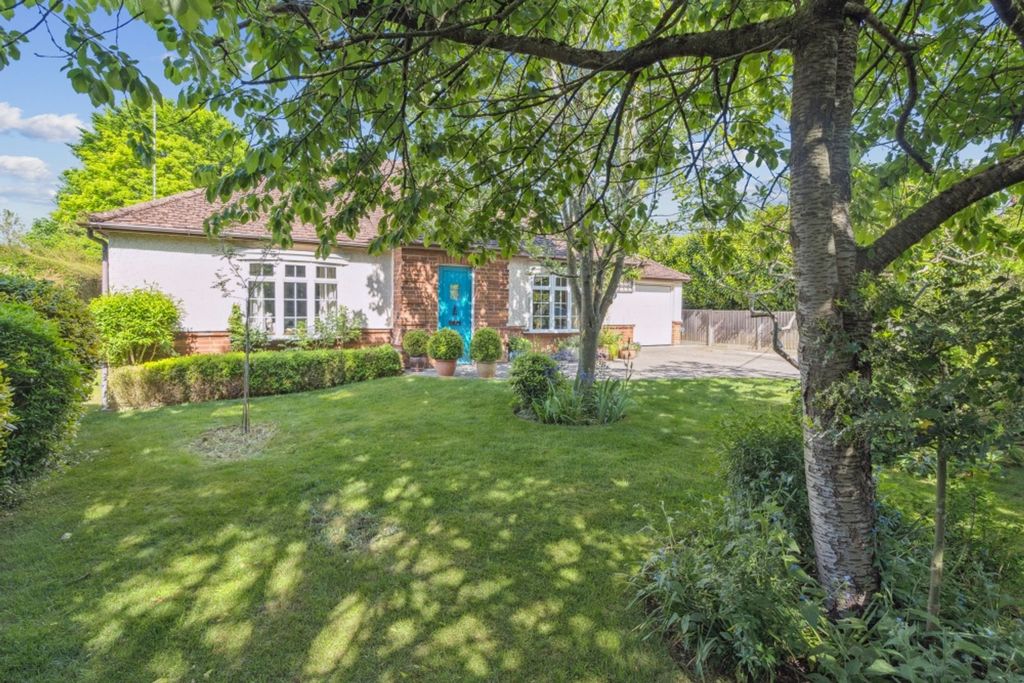 Property photo 2 of 13