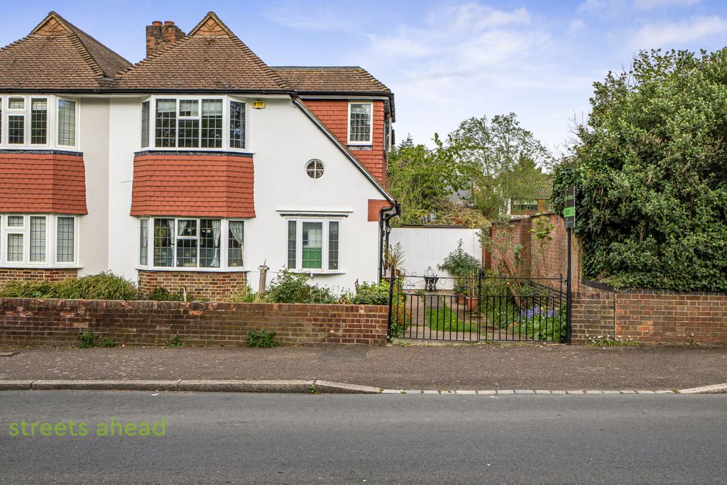 Property photo 1 of 21 94Bfc92c-A834-471...