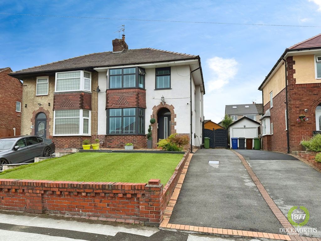 Property photo 1 of 34